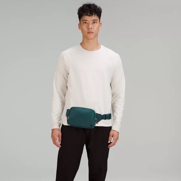 Lululemon Large Everywhere Belt Bag Green Jasper Nwt - Picture 7 of 7